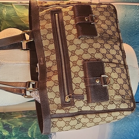 Gucci Medium Size Bag Authentic - Picture 4 of 17